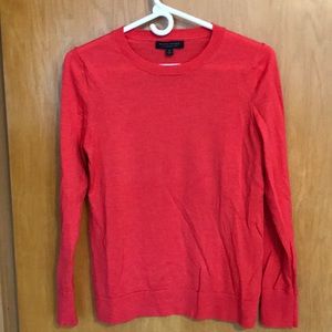 Women’s medium weight sweater